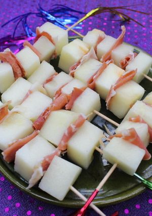 Foto principal de Pinchos de melón con jamón