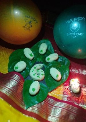 ক্ষীর পনিরের সন্দেশ (kheer paneer er sondesh recipe in bengali) রেসিপির প্রধান ছবি