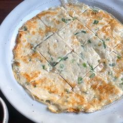 Pan-fried Chicken Mince Sandwiched Rice Paper A picture of Pan-fried Chicken Mince Sandwiched Rice Paper.