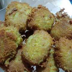 รูปของ Perkedel kelapa