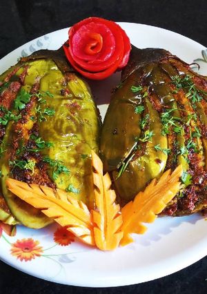 A picture of Stuffed Layered Cut Brinjal Fry Recipe.