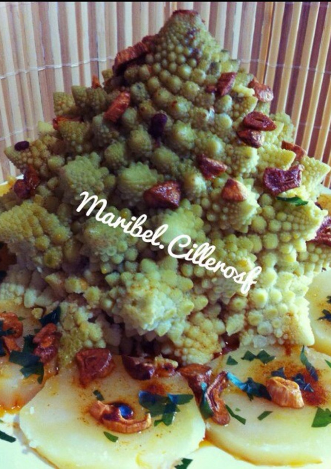 Una foto de Romanescu con refrito