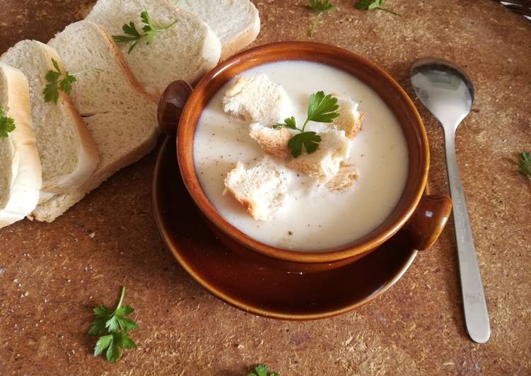 Simple Way to Prepare Perfect Garlic soup