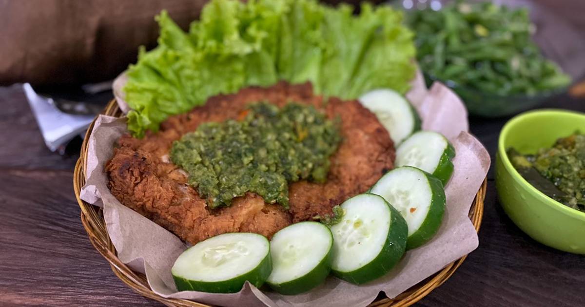 Resep Ayam Geprek Sambal Ijo Oleh Dine Kitchen Cookpad