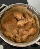 Pollo en salsa de pasas