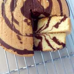 A picture of Marmer cake putih telur.