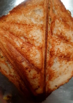 A picture of Veg sandwitch.