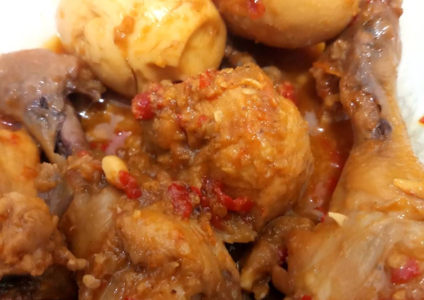 Rica-rica ayam telur