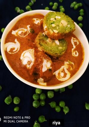 शाही मटर कोफ्ता करी (Shahi Matar Kofta Curry recipe in Hindi) रेसिपी मुख्य फोटो