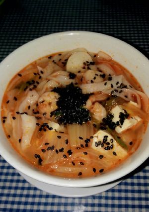 Foto resep Sup Kimchi Seafood (Kimchi Jiggae Seafood)