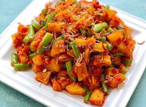 Foto resep Sambal goreng kentang buncis… resep paling praktis 👍🏻