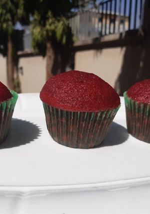 A picture of Red velvet cake.