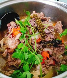 vịt xiêm nấu tiêu