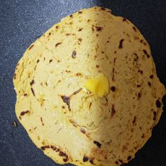 A picture of 3 Spice Baisan ki Rotti.