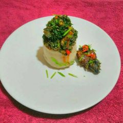 A picture of Semo and Veggie soup.