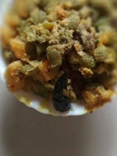 ঝিঙে আলু পোস্ত (jhinge aloo posto recipe in Bengali) রেসিপির প্রধান ছবি
