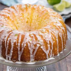 A picture of Lime cake.