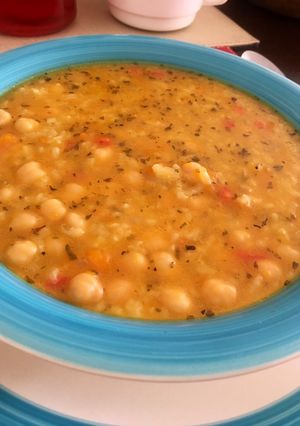 Una foto de Garbanzos guisados con arroz