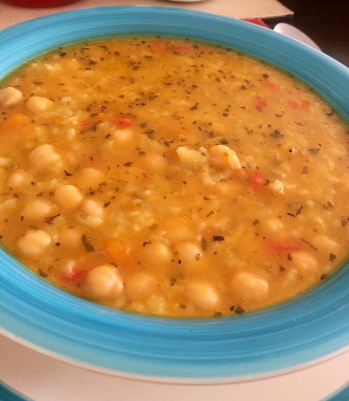 Una foto de Garbanzos guisados con arroz