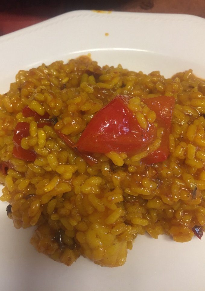 Una foto de Paella de marisco
