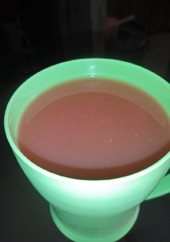 A picture of Watermelon and Grape Juice.