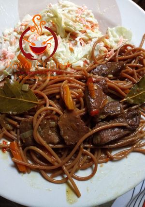 A picture of Fried spaghetti/Brown spaghetti.