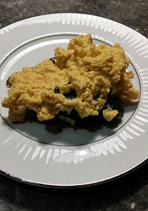 A picture of Brad's crab, shrimp stuffed baked chile rellenjos.