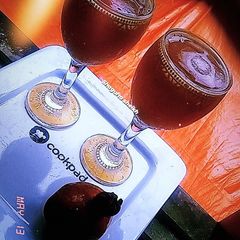 Fresh pomegranate juice🍹 A picture of Fresh pomegranate juice🍹.