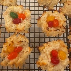 A picture of Coconut Macaroons.