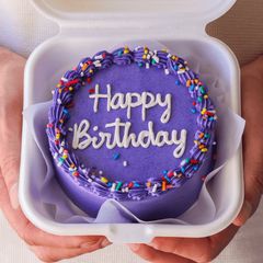 A picture of Banto cake 🍰.