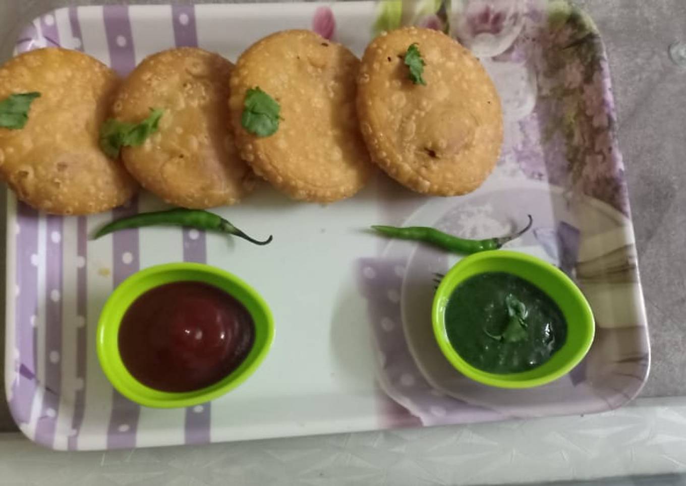 Pyaz kachori