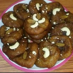 A picture of Banana Malpua.