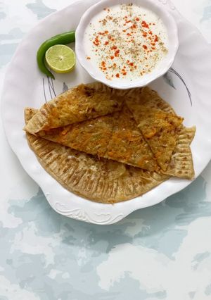 A picture of Mix Vegetable Paratha.