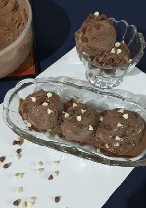 A picture of Chocolate ice cream(with GMS and CMC powder).