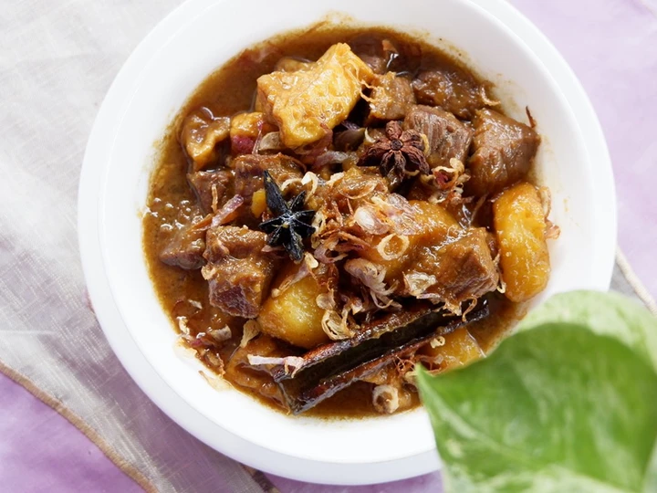 Langkah Gampang Membikin Resep Semur daging mix kentang tahu yang Bikin Ngiler Anti Ribet, Bikin Ngiler