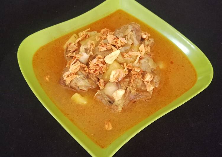 makanan Curry Kambing Jadi, tidak cukup satu