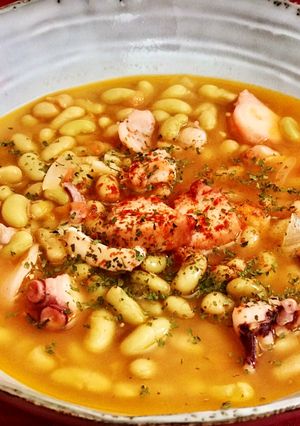 Foto principal de Verdinas con pulpo y calamar 🦑 en olla de cocción lenta (crockpot)