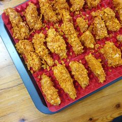 A picture of Doritos chicken strips.