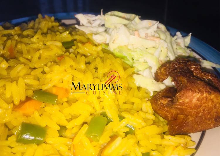 Steps to Make Homemade JOLLOP RICE+COUSLOW+FRIEDchicken by Maryumms_cuisine🌸