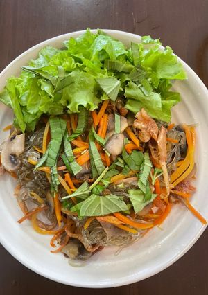 Hình của món Miến xào mực khô.