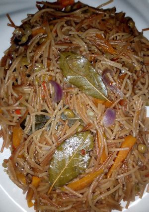 A picture of Brown vegetable spaghetti.