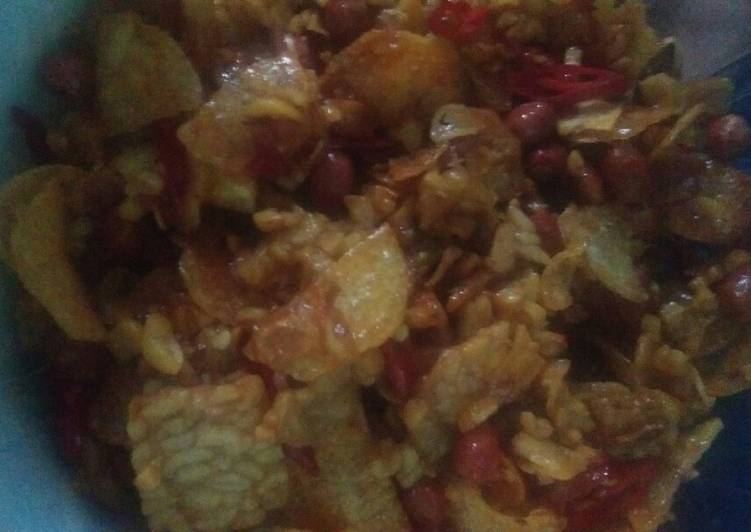 Resep Kering tempe kentang kacang Anti Gagal