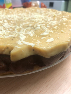 Una foto de 143. Tarta de tres chocolates (postre)