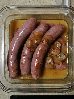 Una foto de Salchichas al vino