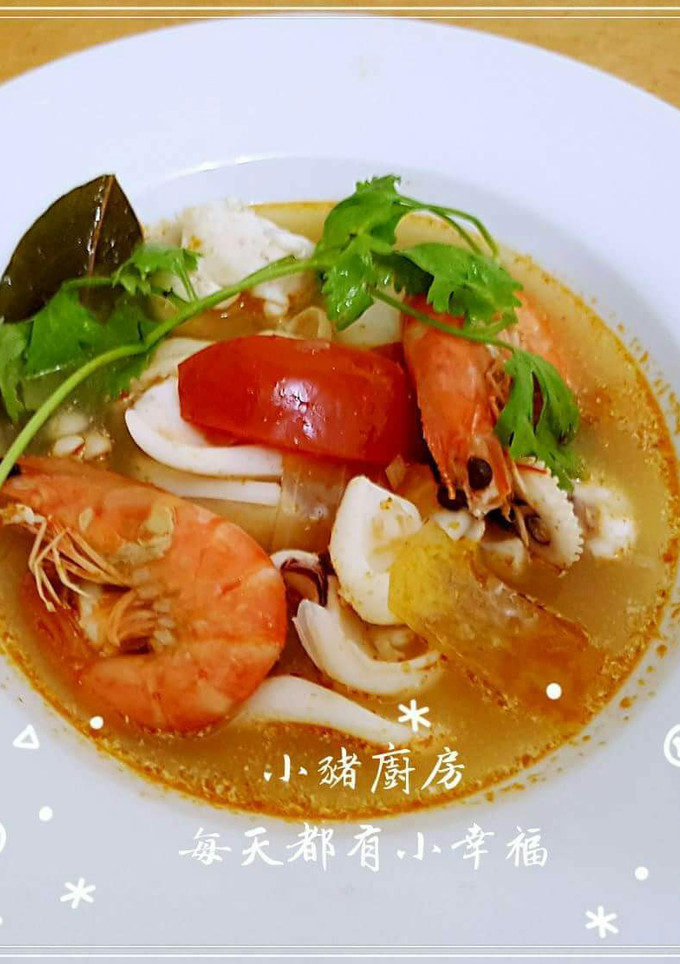 泰式海鮮酸辣湯 的食譜成品照片