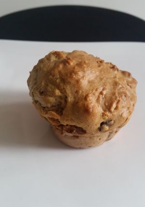 Une photo de Muffins tomates séchées et olives noires