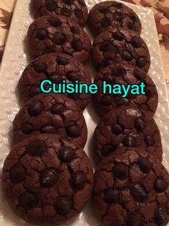 A picture of Nutella Brownie Cookies 😋.