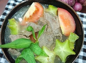 Hình của món Canh thịt bò nấu khế.