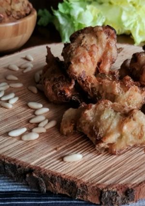 Foto di Frittelle di scarola e pinoli