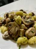 Gnocchi con funghi e tofu 🍄🍄‍🟫